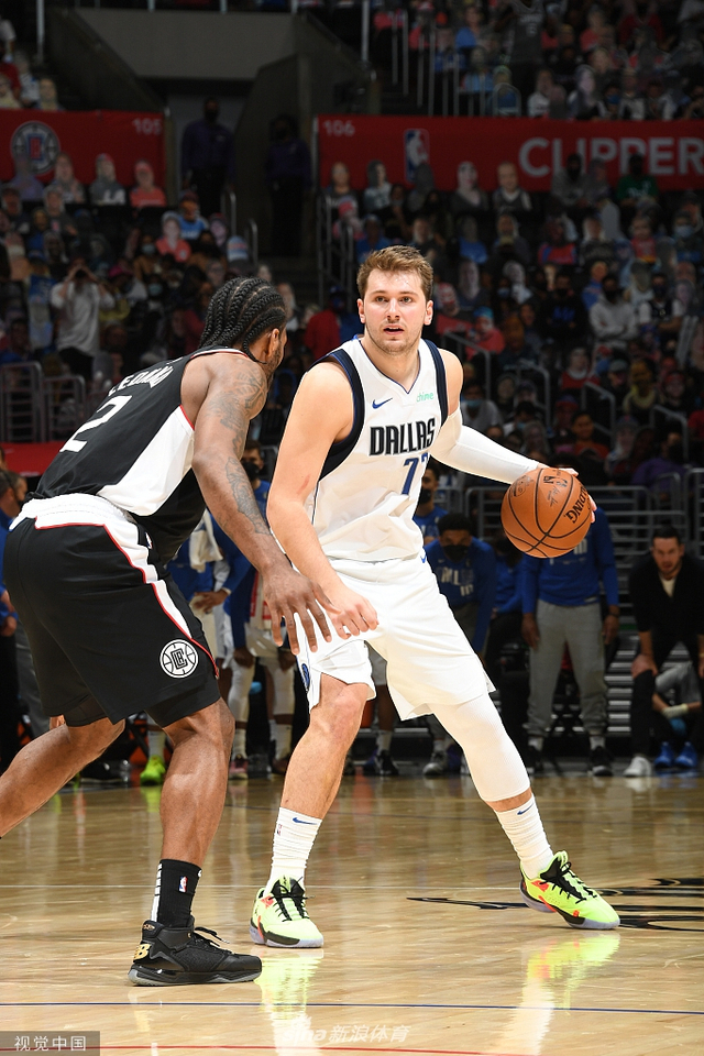 制造错位 制造错位